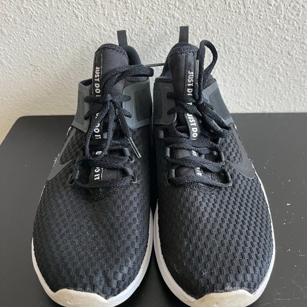 Nike Women's Air Max Bella TR 2 Black Sneakers Shoes Size10 Style AQ7492-002 - Picture 4 of 11